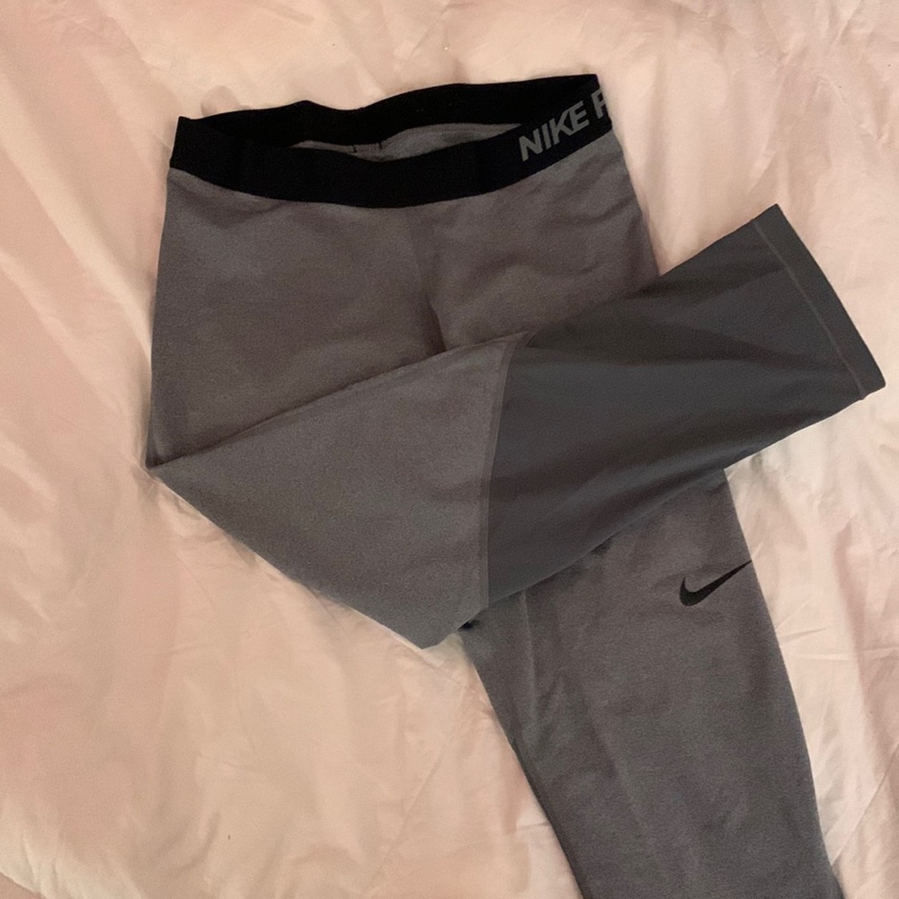 Nike Pro leggings